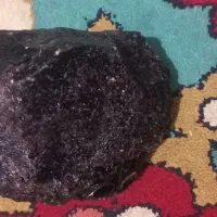 سنگهای زیبا و گران قیمت و مهره های قدیمی