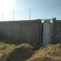 زمین دور دیوار ۵۰۰ متری بالای دیوار فنس کشی