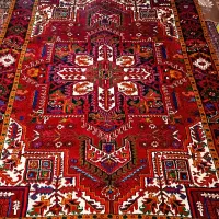 1عدد فرش دستبافت 9متری