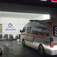 خدمات شبانه روزی آمبولانس خصوصی سلامت|خدمات حمل و نقل|اصفهان, باغ دریاچه|دیوار