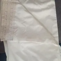 زیر پرده سفید