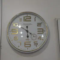 ساعت تازه خیلی زیبا در حد نو یک ماه استفاده شده