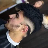 خدمات آرایشگری و آموزشی