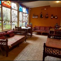 استخدام دائم خانم و آقا برای اقامتگاه|استخدام سرایداری و نظافت|دماوند, دماوند|دیوار