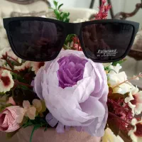 عینک آفتابی