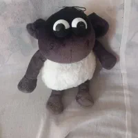 عروسک بره ناقلا|اسباب‌بازی بچه|پیر بکران, |دیوار