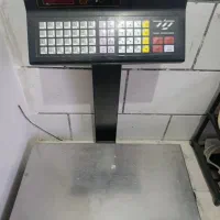 ترازو‌پند‌درحد‌نوکلن‌5ماه‌کارکرده