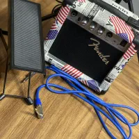 آمپلیفایرFender 10Wبه همراه لوازم دیگر|گیتار، بیس، امپلیفایر|هشتگرد, فاز ۱ مهستان|دیوار