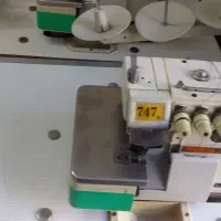 سردوز یاماتو پنج نخ تمیز با کار عالی بدون صدا|چرخ خیاطی و ریسندگی|کرمانشاه, |دیوار