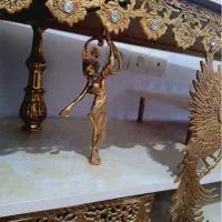 میز تی وی برنز