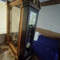 ساعت ایستاده همراه درب جک دار|مبلمان خانگی و میز عسلی|برخوار, |دیوار