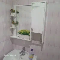 آینه دستشویی و حمام