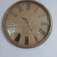 ساعت دیواری چوبی