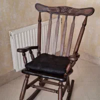 صندلی مادر بزرگ