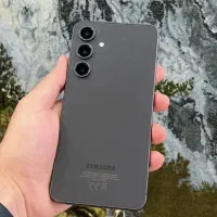 s24fe|موبایل|قم, قلعه عموحسین|دیوار