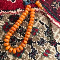 تسبیح سندلوس کهربا