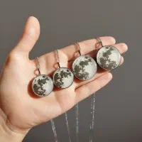 گردنبند ماه شبتاب(هدیه تولد،کادو)|بدلیجات|تهران, نیروی هوایی (پیروزی)|دیوار