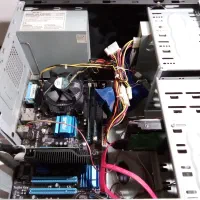 کیس کامپیوتر 8 گیگ DDR3 با موس و کیبورد|رایانه رومیزی|زاهدان, |دیوار
