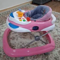 لوازم کودک سالم در حد نو، و قفس پرنده