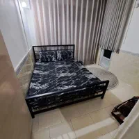 تشک طبی دونفره و کف تخت دوتا سالم و درحدنو