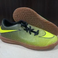 کفش کتانی فوتسال اورجینال نایک‌