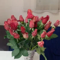 گل‌های رز مصنوعی 30شاخه