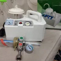 دستگاه ساکشن و مانومتر