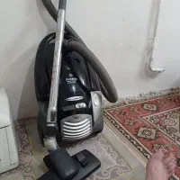 جاروبرقی ارشیا مدل ۲۰۰۰وات کاملا سالم