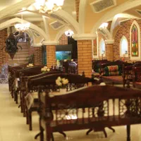 اجاره رستوران سفره خانه سنتی با لوازم