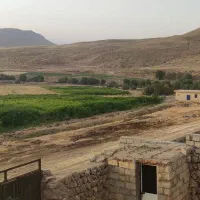 زمین ساختمان دنبال رودخانه