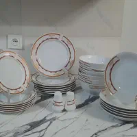 سرویس چینی ۶ نفره قدیمی مارک نفیس