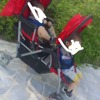 کالسکه دوقلو