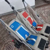 کالسکه دو قلو