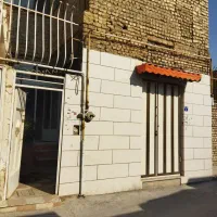 منزل-نقلی-33متری-با-حیاط
