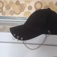 کلاه اصلا استفاده نشده نو نو