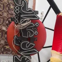 ال ای دی پشت شیشه