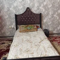 تخت خواب یک نفره