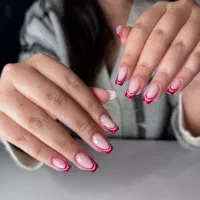 کاشت ناخن .پدیکور مانیکور
