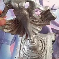 مجسمه قدیمی جنس فلز