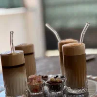 لیوان|ظروف سرو و پذیرایی|تهران, دریاچه شهدای خلیج فارس|دیوار