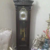 ساعت دیواری بلند