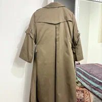 بارونی سبز زیتونی بلند، تمیز و خوش دوخت|لباس|شیراز, ترمینال باربری|دیوار