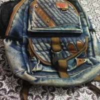 کیف مدرسه|کیف، کفش، کمربند|چناران, |دیوار