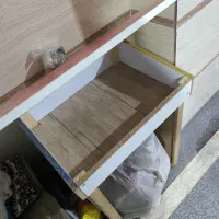 میز تحریر و کتابخانه|میز تحریر و کامپیوتر|قرچک, شهرک طلائیه|دیوار