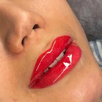 لیپ بلاش روسی و رفع تیرگی لب|خدمات آرایشگری و زیبایی|کرمان, |دیوار