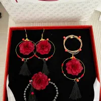 ست اکسسوری با گل طبیعی جاودان