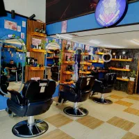 کلیه لوازم آرایشگاه مردانه بفروش میرسد