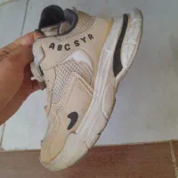 کتونی|کفش و لباس بچه|بروجرد, |دیوار