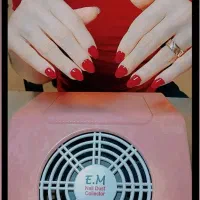 مدل رایگان برای کاشت و ترمیم ناخن|خدمات آرایشگری و زیبایی|مشکیندشت, |دیوار