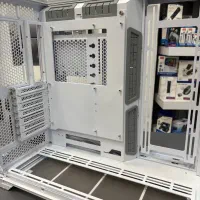 کیس Lian Li O11 VISION|قطعات و لوازم جانبی رایانه|تهران, مرزداران|دیوار